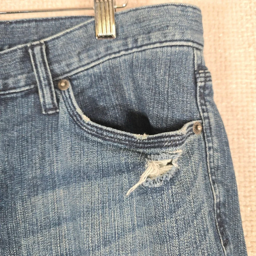 Ann Taylor LOFT Women 6 Boyfriend Jeans Blue Medium Wash Distressed Straight Leg